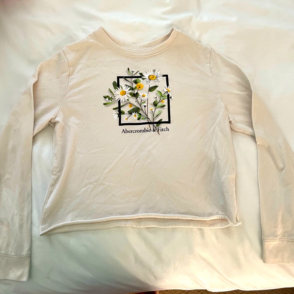 The Simpsons Embroidery Long Sleeve T-Shirt, woman’s size small.